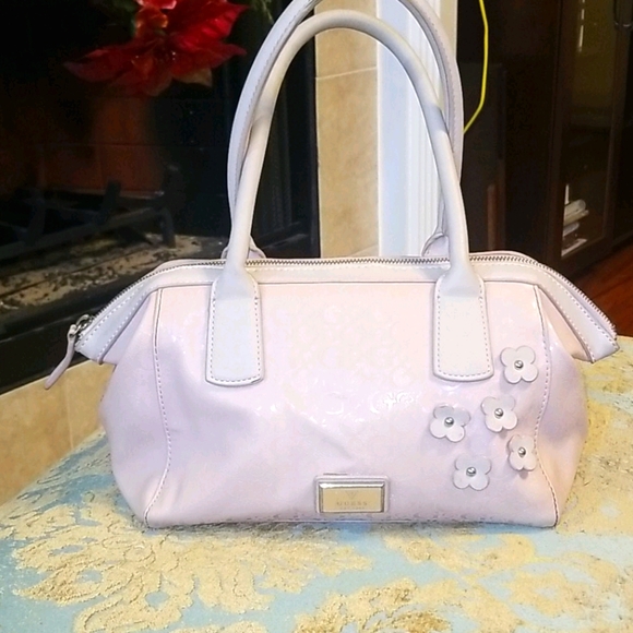 Guess Handbags - Guess Purse